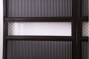 和製アンティーク　倹飩式裏ガラス　市松模様のガラスが目を引くモダンな格子戸(ガラス帯戸、引き戸、ガラス戸)4枚セット