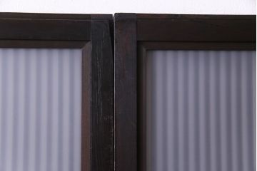 和製アンティーク　倹飩式裏ガラス　市松模様のガラスが目を引くモダンな格子戸(ガラス帯戸、引き戸、ガラス戸)4枚セット