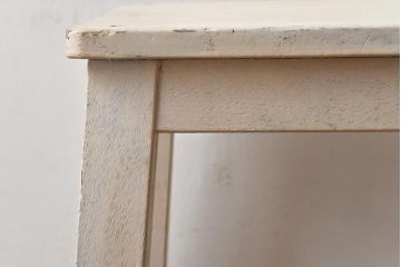 ヴィンテージ家具　ビンテージ　レトロ　シャビーな雰囲気がお洒落な角スツール(椅子、チェア)