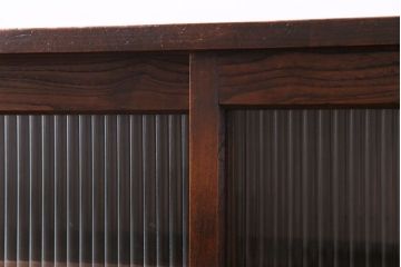 レトロ家具　昭和レトロ　モールガラス入り　味わいのある趣が魅力の戸棚(収納棚、本箱)