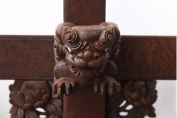 アンティーク雑貨　和製アンティーク　総ケヤキ材　五月節句飾り　彫刻が迫力を放つ幟立て(旗立て、置物)