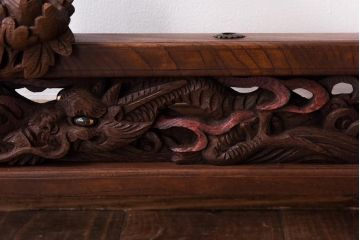 アンティーク雑貨　和製アンティーク　総ケヤキ材　五月節句飾り　彫刻が迫力を放つ幟立て(旗立て、置物)