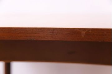 ビンテージ　北欧家具　G-PLAN(ジープラン)　柔らかな雰囲気が素敵なエクステンションテーブル(ダイニングテーブル、ラウンドテーブル)