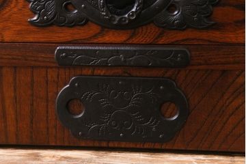 中古　伝統民芸家具　岩谷堂箪笥　観音開き戸付き　上開立長チェスト(立長箪笥、和タンス)