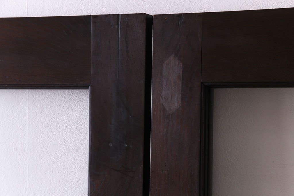 和製アンティーク　両開き　特大!　大正ロマンの雰囲気漂う総ケヤキ材のドア(木製扉、建具)2枚1対