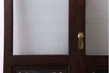 大正ロマン　激レア!　当時物色ガラス入り　両開き　アーチ型がおしゃれな総ケヤキ材のドア(木製扉、建具)2枚1対