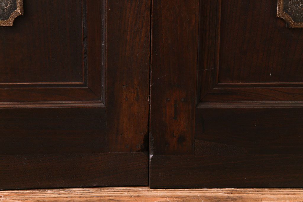 大正ロマン　激レア!　当時物色ガラス入り　両開き　アーチ型がおしゃれな総ケヤキ材のドア(木製扉、建具)2枚1対