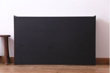 ペイント家具　シャビーな風合いがおしゃれな薄型オープンラック(飾り棚)