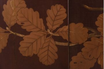 アンティーク家具　和製アンティーク　蒔絵　渋い色味が魅力的な日本風情を感じる茶棚(飾り棚)