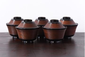 【D様ご成約分】和製アンティーク　シックな色合いが魅力的な木製糸目椀(漆器、和食器)5客セット(1)