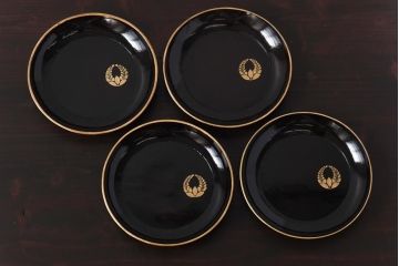 和製アンティーク　上がり藤紋がポイントになった上品な木製皿(漆器、和食器)4枚セット