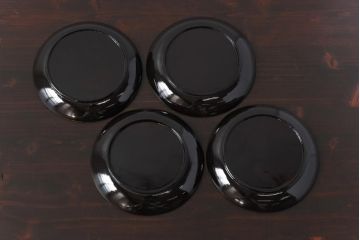 和製アンティーク　上がり藤紋がポイントになった上品な木製皿(漆器、和食器)4枚セット
