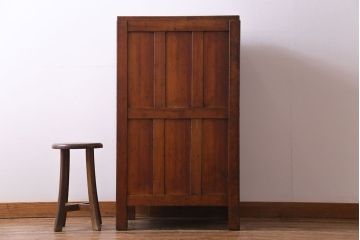 アンティーク雑貨　昭和レトロ　ディスプレイにおすすめの古い木製冷蔵庫(収納棚)