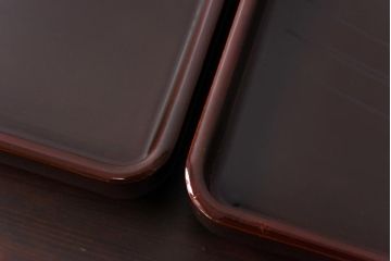 和製アンティーク　鯉の図　和の雰囲気漂う漆塗りのお膳(お盆、トレー)2枚セット(1)