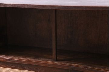 ヴィンテージ家具　ビンテージ　栗材　浮造り　和の風情あふれる佇まいが魅力のローボード(戸棚、収納棚)