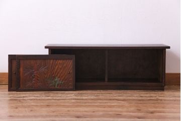 ヴィンテージ家具　ビンテージ　栗材　浮造り　和の風情あふれる佇まいが魅力のローボード(戸棚、収納棚)