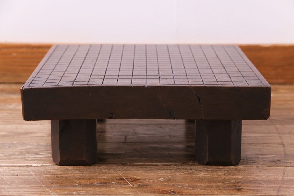 アンティーク雑貨　和製アンティーク　明治大正期　味わい深い質感の囲碁盤(飾り台)