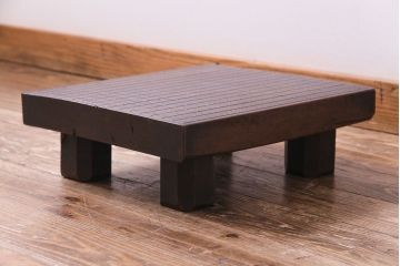 アンティーク雑貨　和製アンティーク　明治大正期　味わい深い質感の囲碁盤(飾り台)