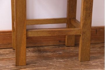 レトロ家具　昭和中期　レトロな雰囲気がお洒落なクッションスツール