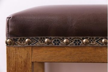 レトロ家具　昭和中期　レトロな雰囲気がお洒落なクッションスツール