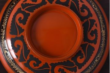 和製アンティーク　沈金蒔絵　波模様がユニークな蓋付き木製椀(漆器、和食器)5客セット(2)