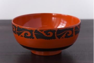 和製アンティーク　沈金蒔絵　波模様がユニークな蓋付き木製椀(漆器、和食器)5客セット(2)