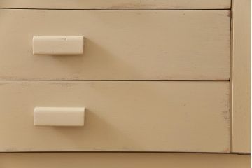 ヴィンテージ家具　北欧ビンテージ　ナチュラルテイストにぴったりなペイントサイドボード(リビングボード)
