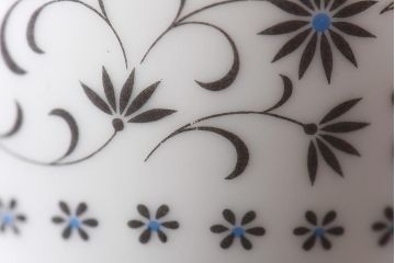 アンティーク雑貨　昭和期　日本陶器・ノリタケ(則武)　箱付き　洋モダンなデザインの茶器4客セット