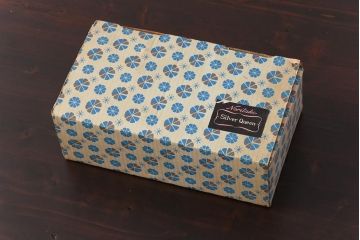 アンティーク雑貨　昭和期　日本陶器・ノリタケ(則武)　箱付き　洋モダンなデザインの茶器4客セット