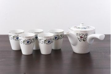 アンティーク雑貨　昭和中期　日本陶器・ノリタケ(則武)　洋風なデザインがおしゃれな急須・湯飲み5客セット