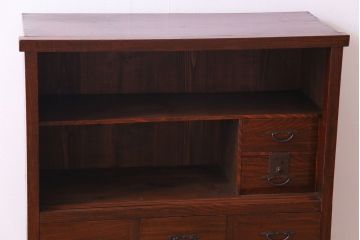 アンティーク家具　和製アンティーク　漆塗り　結霜ガラス入り　杢目が目を引く前面ケヤキ材の戸棚(収納棚、キャビネット)