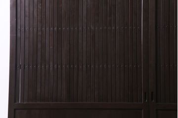 和製アンティーク　ヒノキ材　洗練された和モダンの空間におすすめの平格子戸2枚セット　(R-031280)