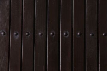 和製アンティーク　ヒノキ材　洗練された和モダンの空間におすすめの平格子戸2枚セット　(R-031280)