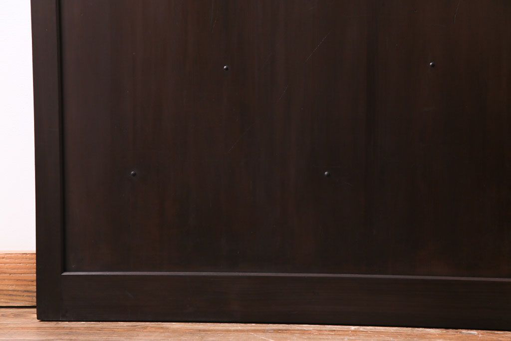 和製アンティーク　ヒノキ材　洗練された和モダンの空間におすすめの平格子戸2枚セット　(R-031280)