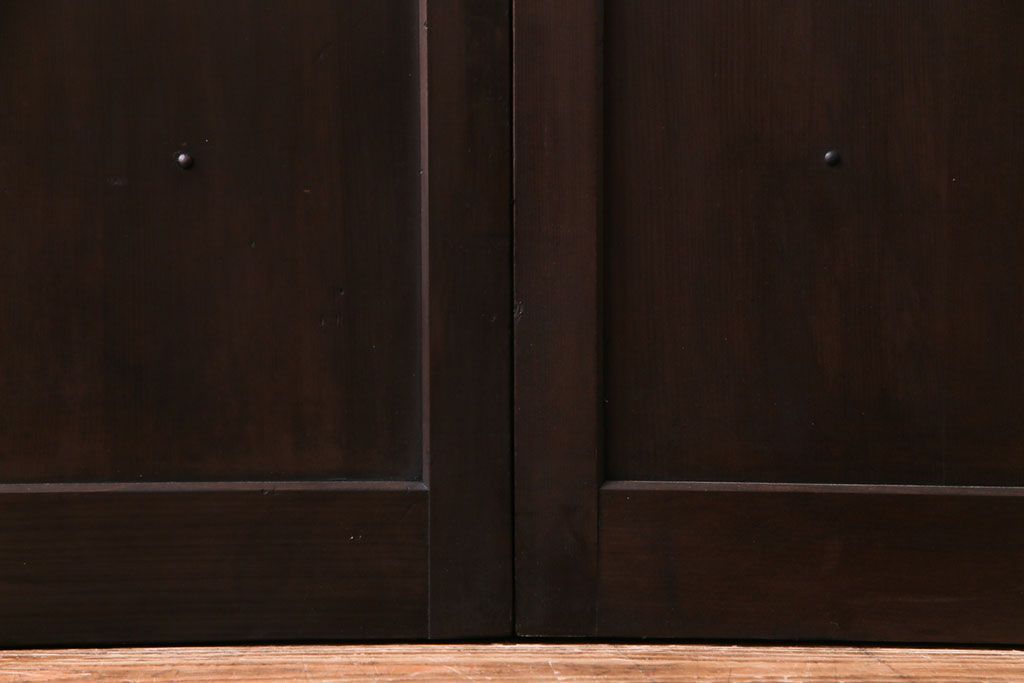 和製アンティーク　ヒノキ材　洗練された和モダンの空間におすすめの平格子戸2枚セット　(R-031280)