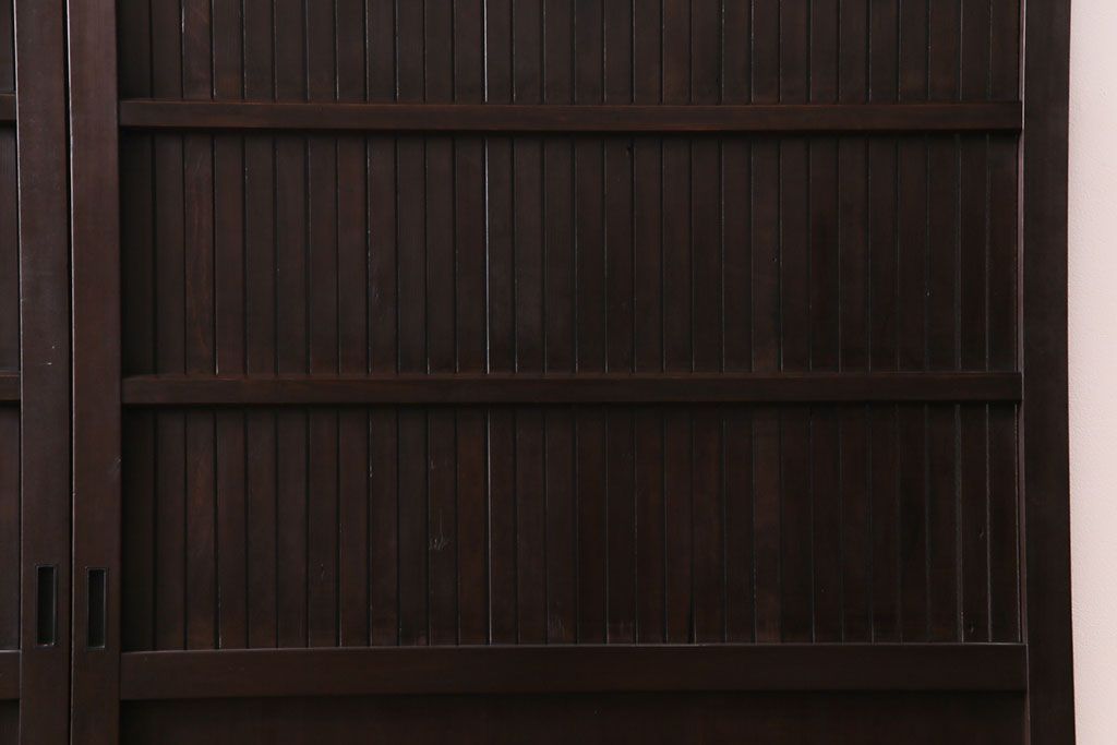 和製アンティーク　ヒノキ材　洗練された和モダンの空間におすすめの平格子戸2枚セット　(R-031280)