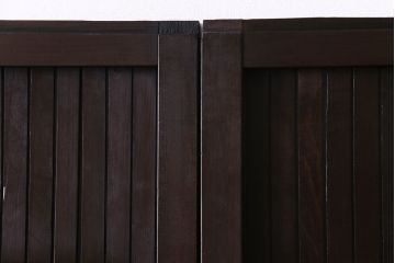 和製アンティーク　ヒノキ材　洗練された和モダンの空間におすすめの平格子戸(引き戸、建具)2枚組