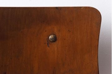 ヴィンテージ家具　イギリスビンテージ　レトロな雰囲気が漂うスクールチェア(鉄脚チェア、椅子)(3)