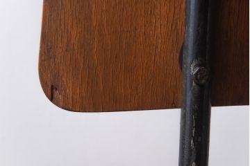 ヴィンテージ家具　イギリスビンテージ　レトロな雰囲気が漂うスクールチェア(鉄脚チェア、椅子)(3)