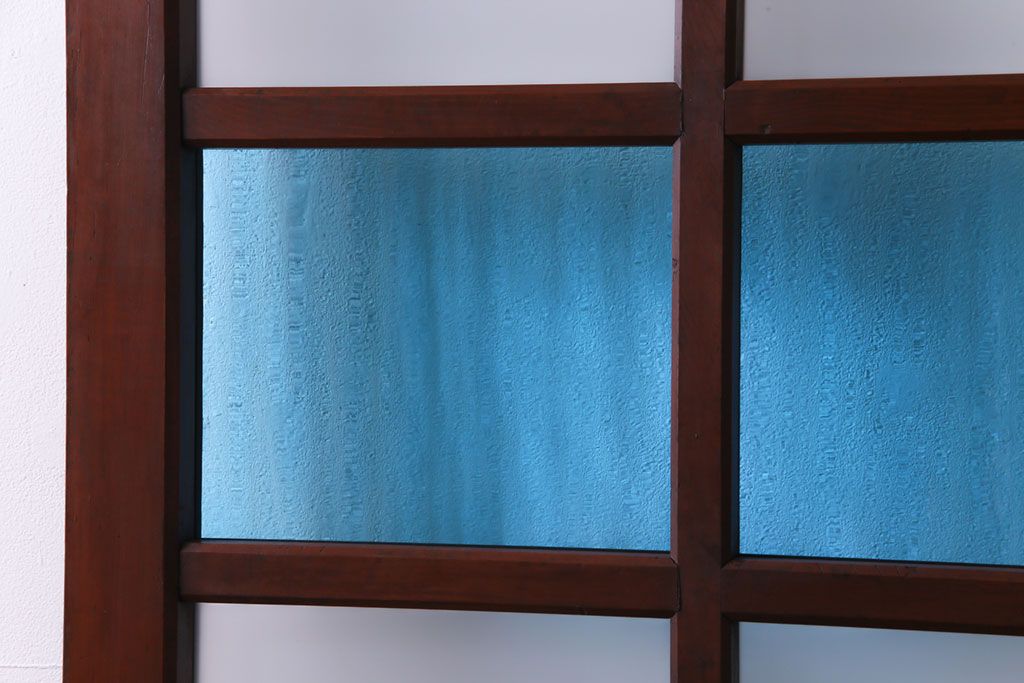 和製アンティーク　ヒノキ材　リメイク　色ガラスレトロモダンな印象の蔵戸　(R-031286)