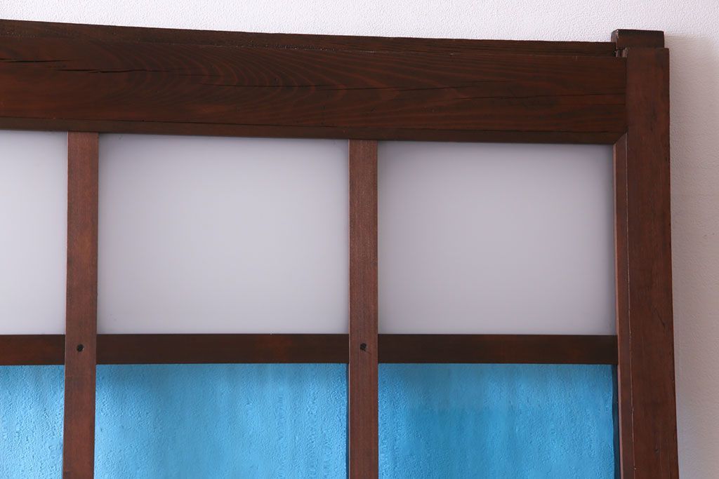 和製アンティーク　ヒノキ材　リメイク　色ガラスレトロモダンな印象の蔵戸　(R-031286)