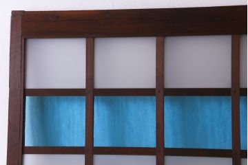 和製アンティーク　ヒノキ材　リメイク　色ガラスレトロモダンな印象の蔵戸　(R-031286)