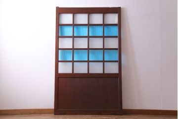 和製アンティーク　ヒノキ材　リメイク　色ガラスレトロモダンな印象の蔵戸(きつね格子、狐格子、建具、引き戸、格子戸、マス目、升目)