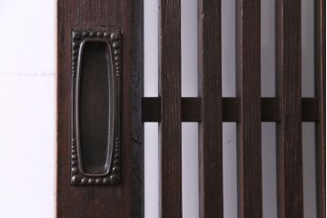 和製アンティーク　ヒノキ材　落ち着きと品のあるガラス入り格子蔵戸(格子戸、建具、引き戸、玄関戸)