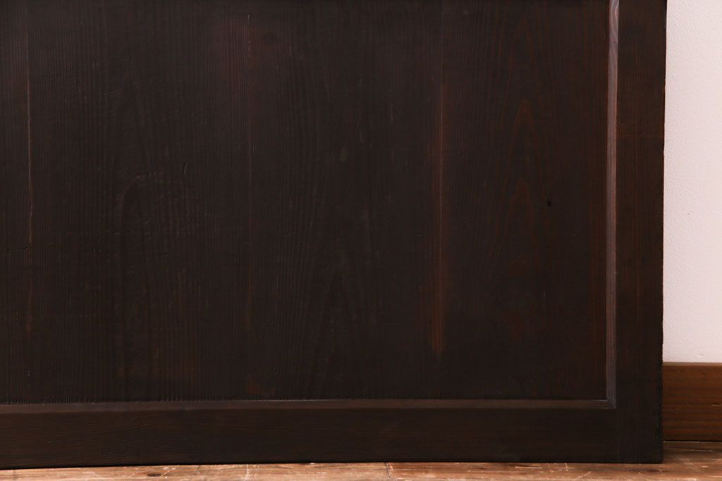 和製アンティーク　ヒノキ材　落ち着きと品のあるガラス入り格子蔵戸(格子戸、建具、引き戸、玄関戸)