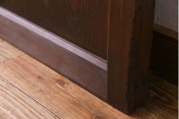 和製アンティーク　ヒノキ材　落ち着きと品のあるガラス入り格子蔵戸(格子戸、建具、引き戸、玄関戸)