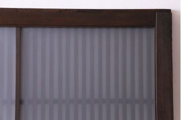 和製アンティーク　ヒノキ材　落ち着きと品のあるガラス入り格子蔵戸(格子戸、建具、引き戸、玄関戸)