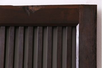 和製アンティーク　ヒノキ材　落ち着きと品のあるガラス入り格子蔵戸(格子戸、建具、引き戸、玄関戸)