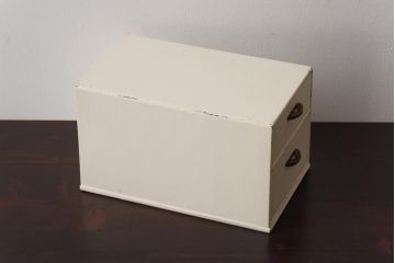アンティーク家具　ペイント　卓上サイズ　シャビーな風合いがお洒落な小引き出し