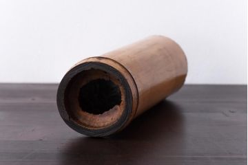 アンティーク雑貨　昭和初期　ケヤキ材　味わい深い佇まいの木製火鉢(手あぶり)